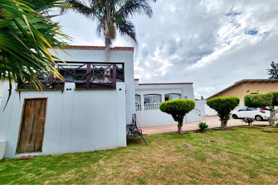 To Let 5 Bedroom Property for Rent in Perridgevale Eastern Cape